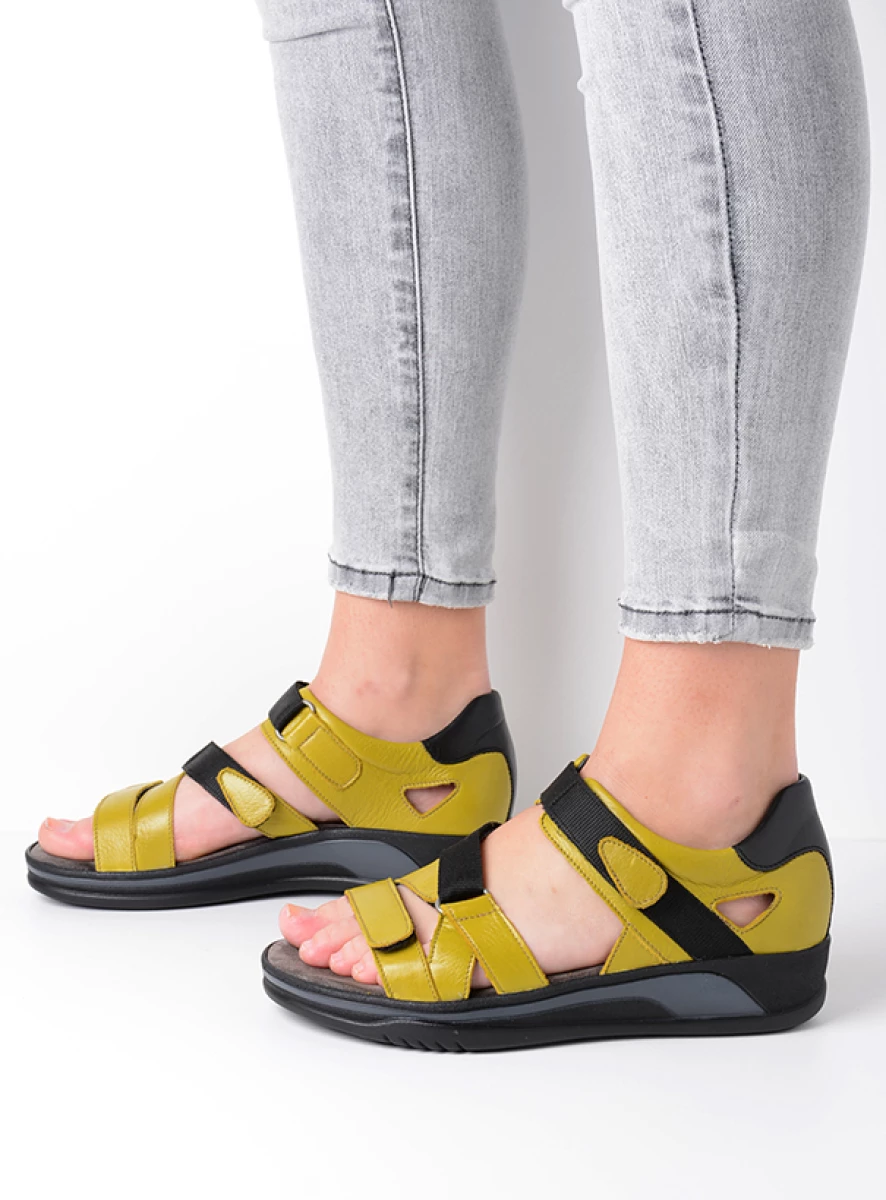 Wolky Sandalen 01055 Desh 30710 Leder olivgrün