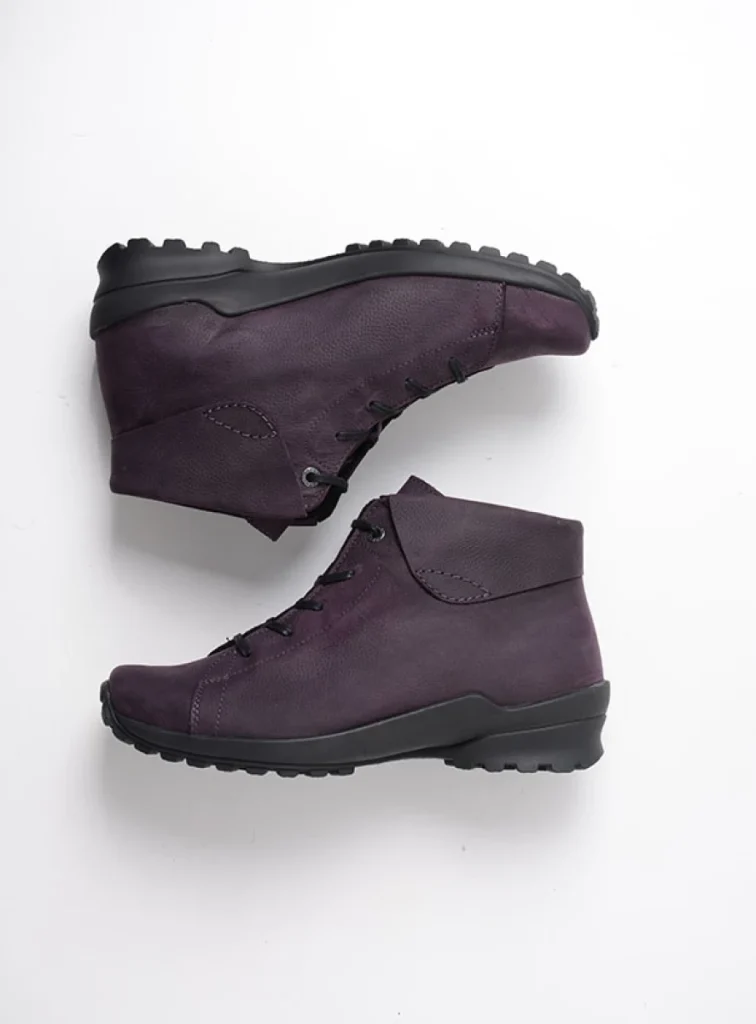 Wolky Hohe Schnürschuhe 01737 Teton 11600 Nubukleder violett