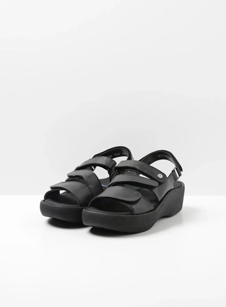 Wolky Sandalen 03223 Avalon 30000 Leder schwarz