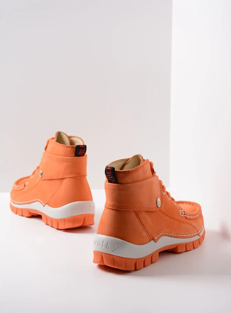 Wolky Hohe Schnürschuhe 04700 Jump Summer 10557 Nubukleder orange